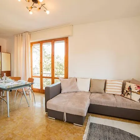 Anice, App. Lido Di Private Parking