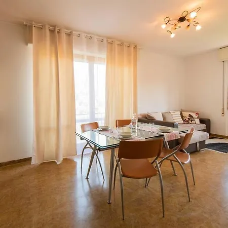 Anice, App. Lido Di Private Parking Appartement *